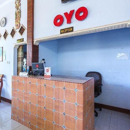 Oyo 1895 Lamancha Homestay Kuta  Exteriör bild