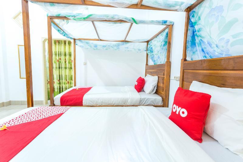 Oyo 1895 Lamancha Homestay Kuta  Exteriör bild